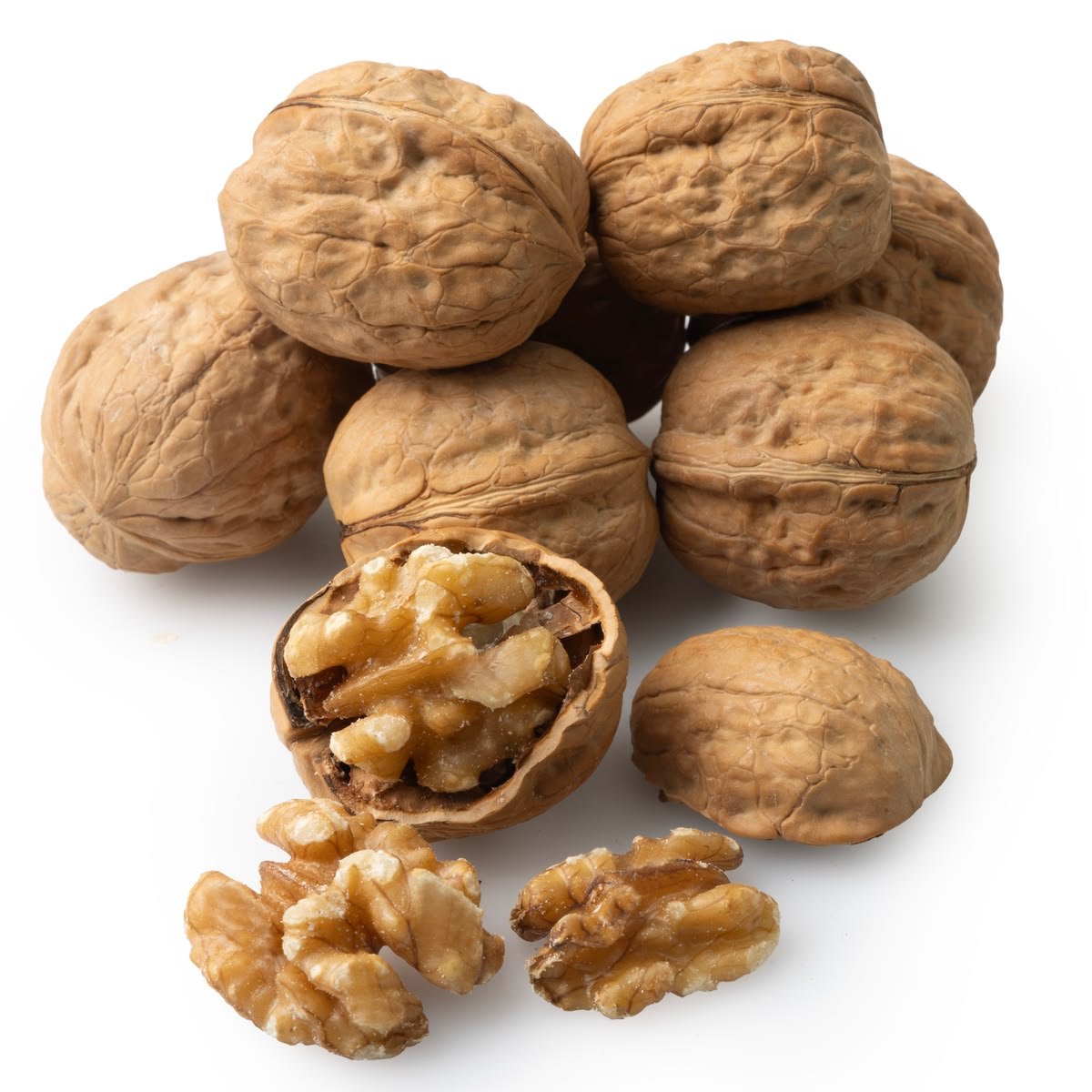 Premium walnuts in-shell and shelled halves for bulk export